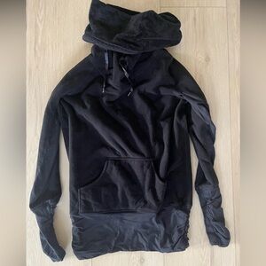 Lululemon fleece pull over